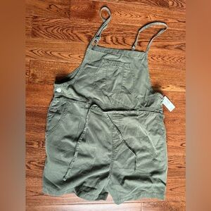 NWT Maurices Romper - L